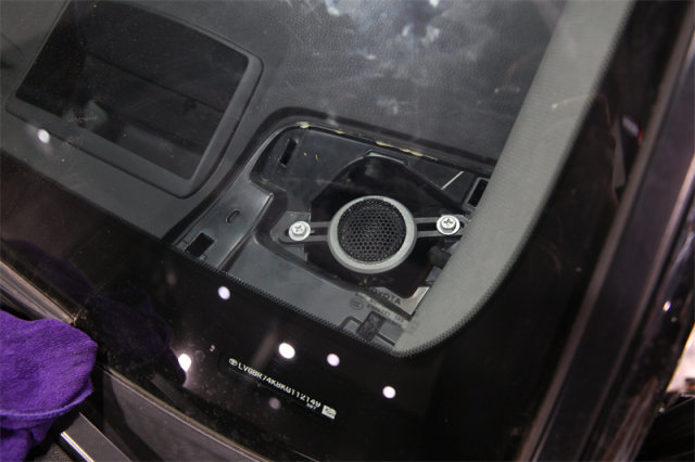 在安静的车里听歌最舒服，丰田凯美瑞全车隔音及音响简单升级！