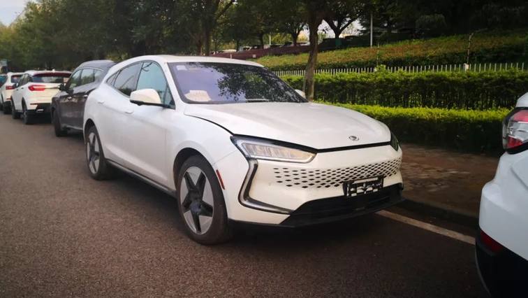 金康塞力斯sf5实车解析 东风小康的神作网传折戟美利坚-水滴汽车