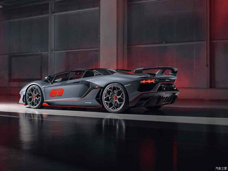 限量63辆aventadorsvj63敞篷版官图