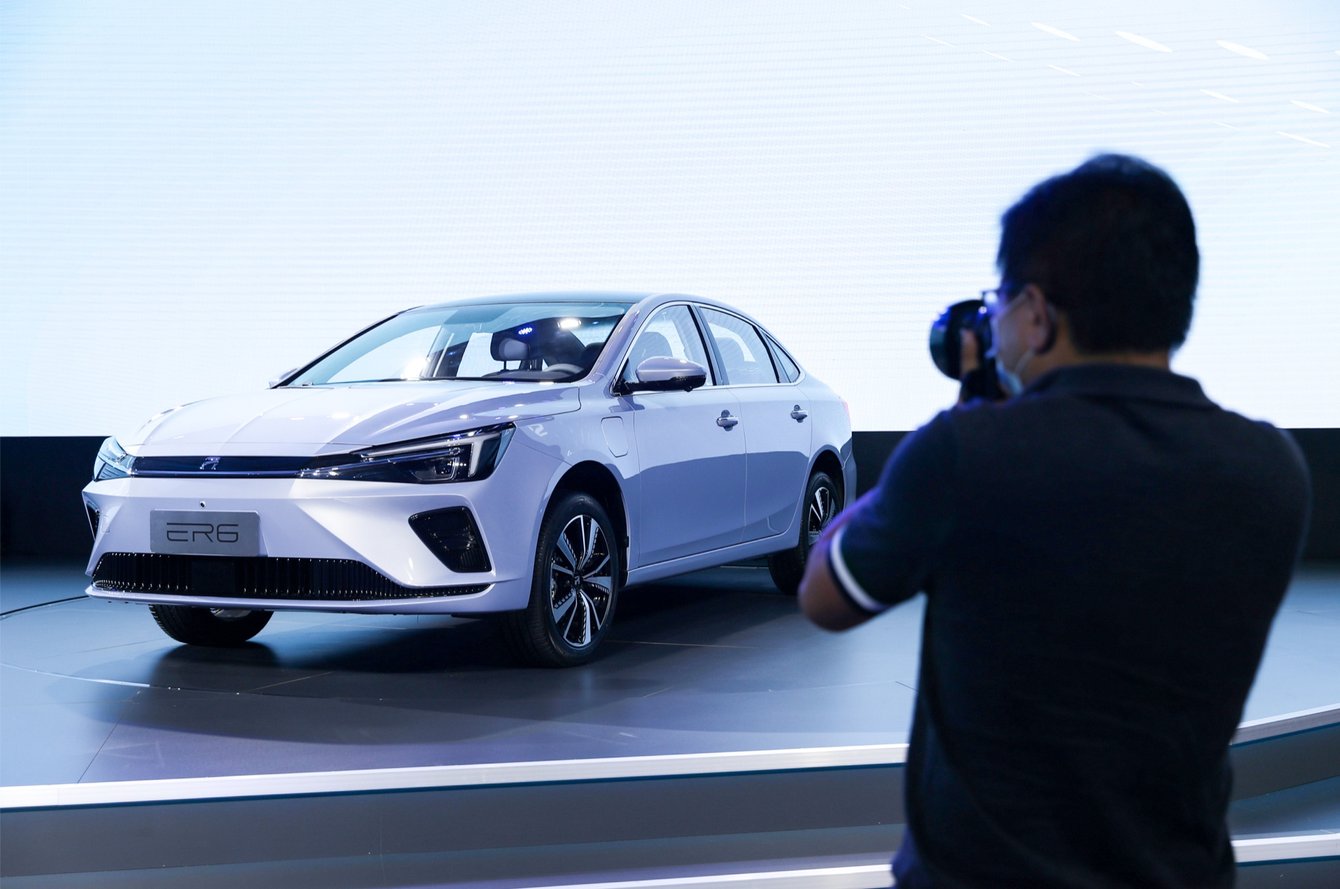 荣威rer6今日上市620km超长续航1628万起售