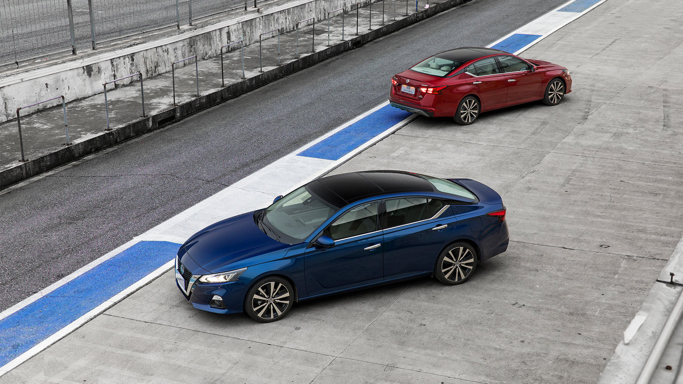 1798万起2021款日产天籁上市新增魅影套装