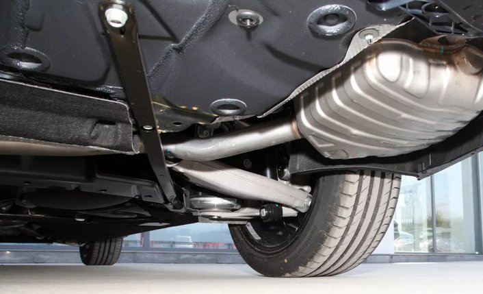 40万上下首选a6l看看新辉昂空悬告诉你啥叫越级享受