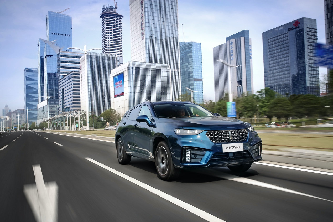 除了外观设计是"超高颜值"外,vv7车型内饰设计同样可