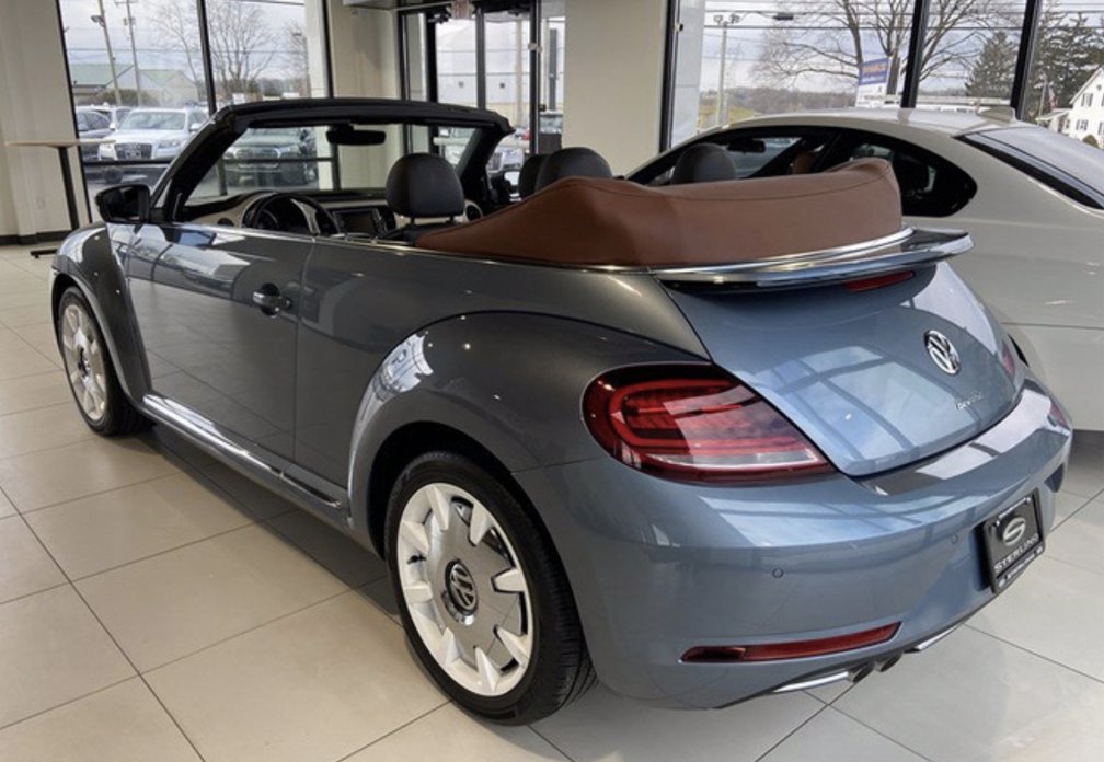 将以纯电形式回归市场大众甲壳虫敞篷版海外实拍图