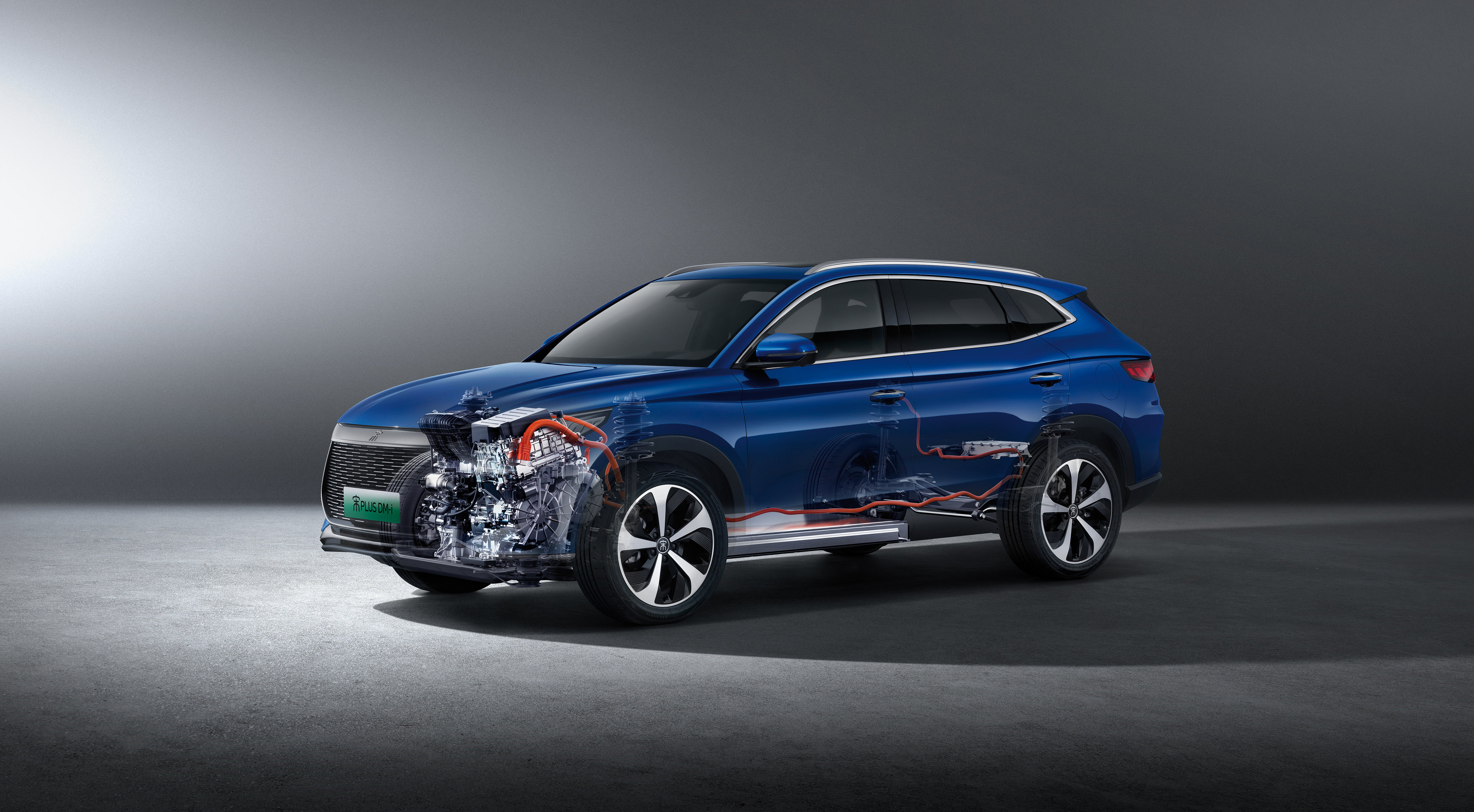 1468万起比亚迪宋plusdmi超混宽体suv上市