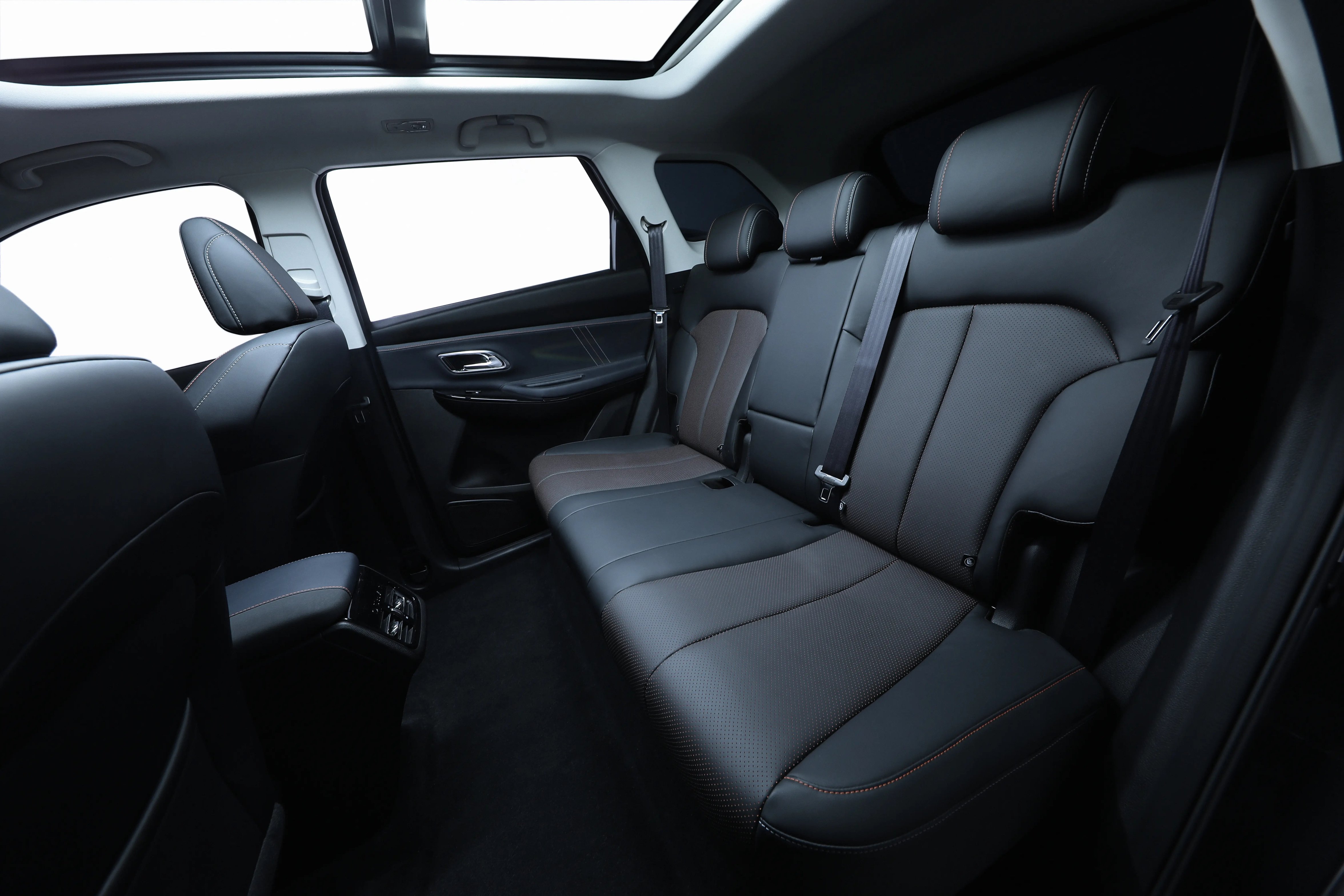 长安欧尚x7plus外观内饰的曝光1215万级别plus车型爆款来了