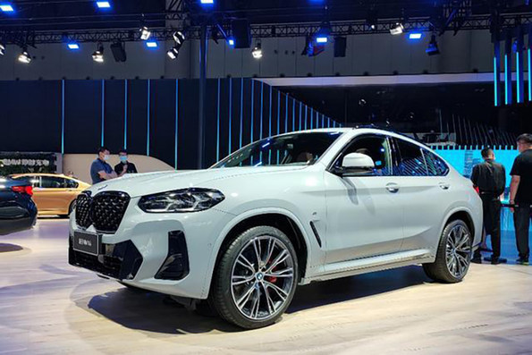 0t 采埃孚8at标配四驱,猪鼻子越做越大,气势更强-水滴汽车