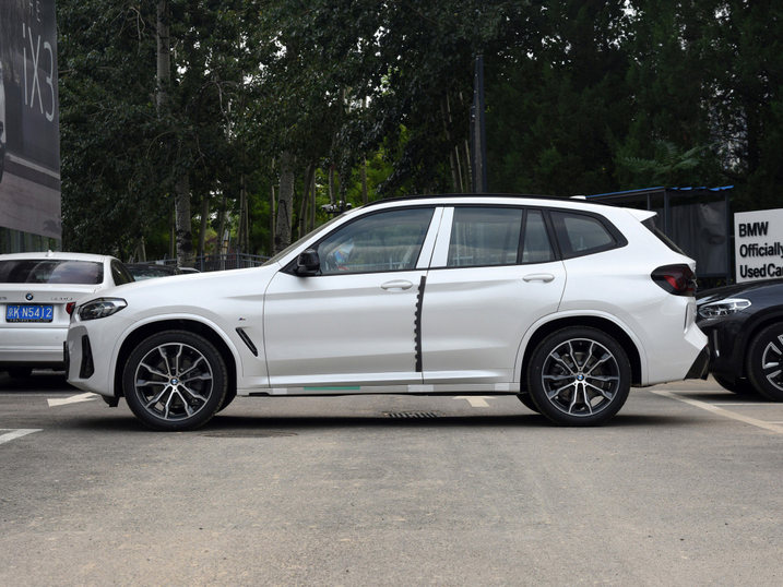 试驾宝马x3:开了几天,终于知道为什么大家都说它值得入手了-水滴汽车